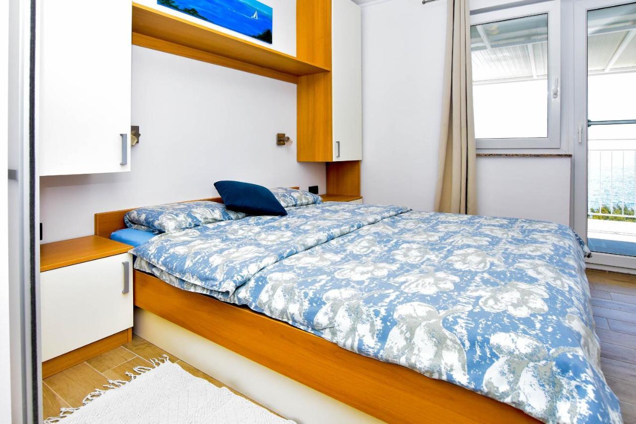 Apartments Mijo Murter Ngoại thất bức ảnh
